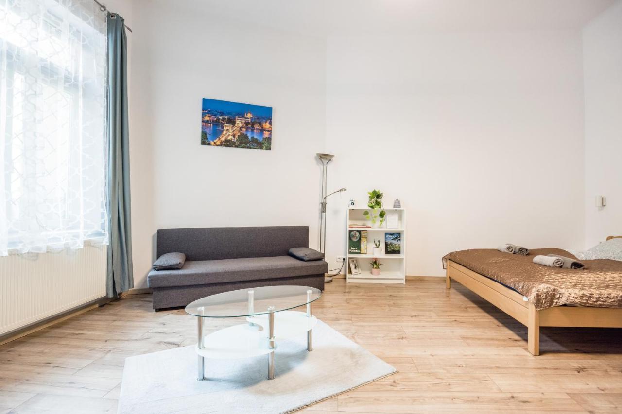 Downtown Tranquility Apartamento Budapeste Exterior foto