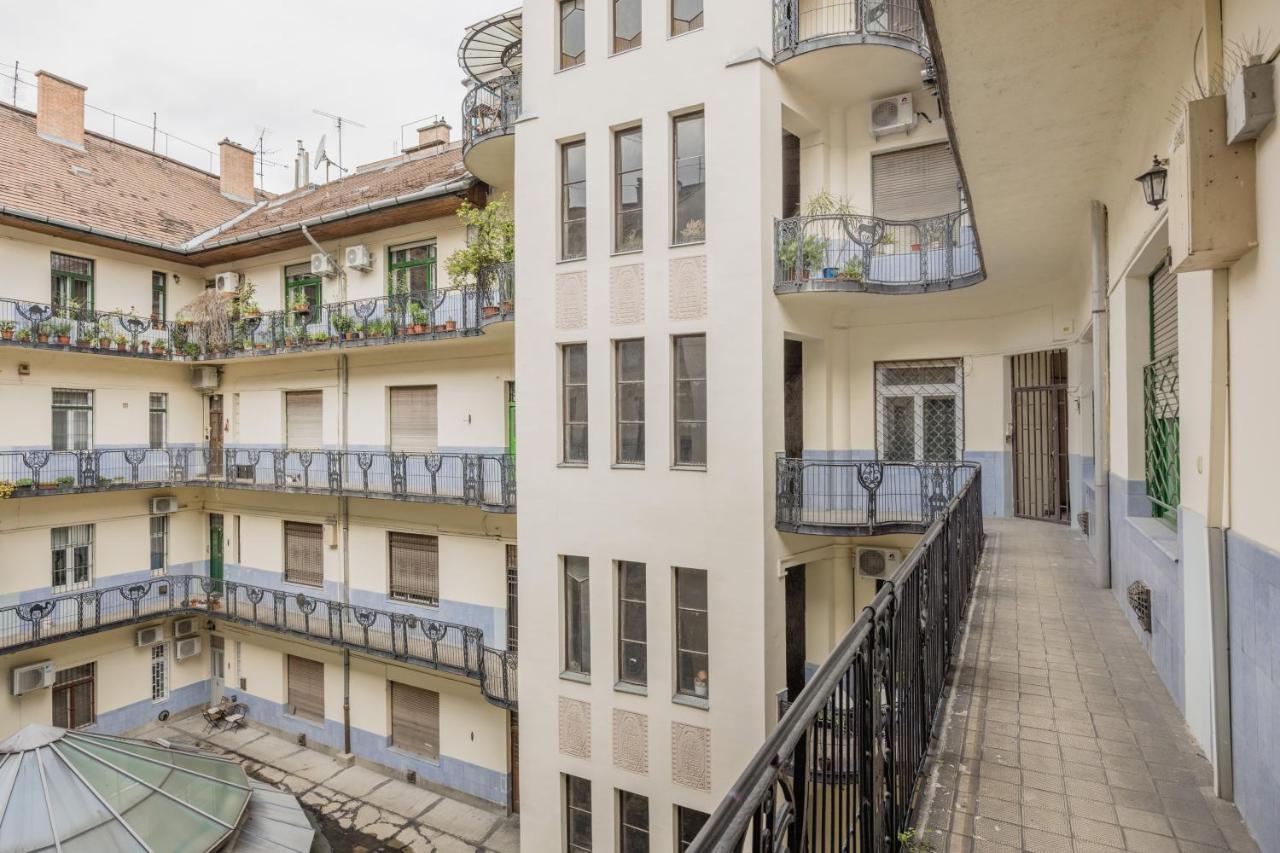 Downtown Tranquility Apartamento Budapeste Exterior foto